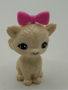 Barbie Dreamtopia Small Pets Cream Kitten Figurine with Pink Bow 2023